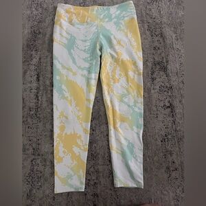 Fabletics PowerLite Capri Leggings Size Small